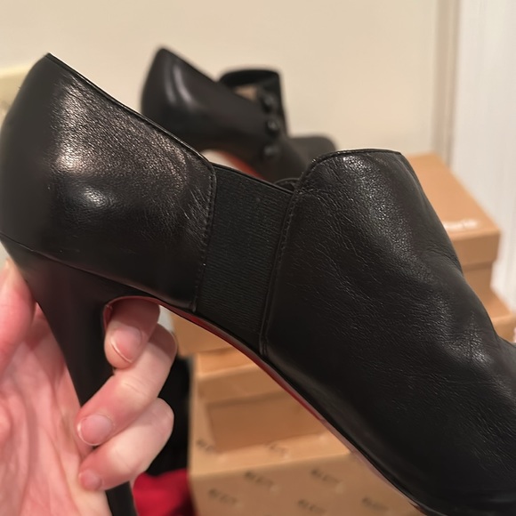 Christian Louboutin leather booties, size 8.5 - Picture 6 of 6